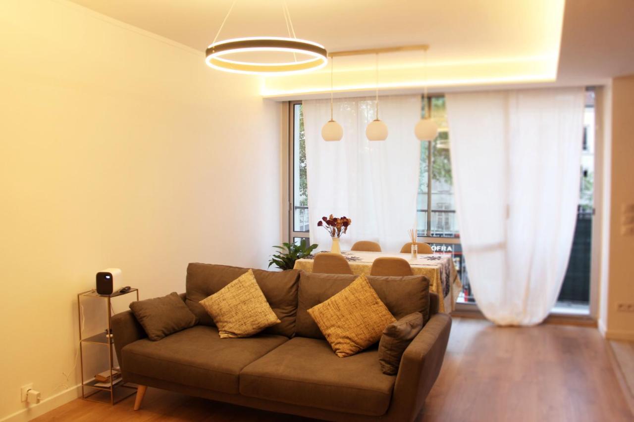 Cosy 1 Bedroom Appt Proche De Tout Metro A Pied บูโลญบียองกูร์ ภายนอก รูปภาพ